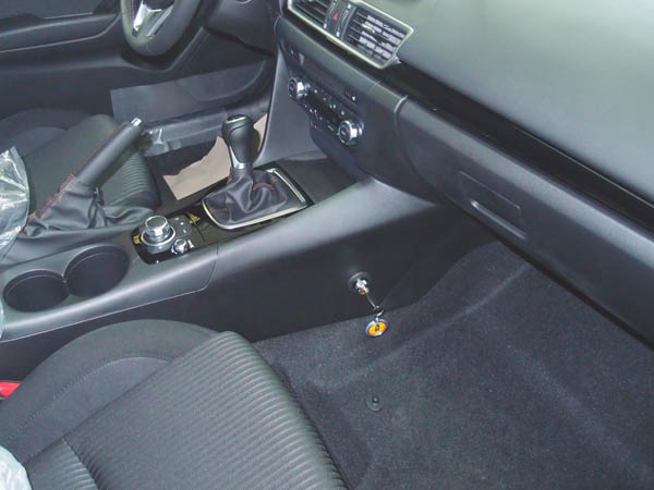mazda 3 iii 2013 6seb r elol
