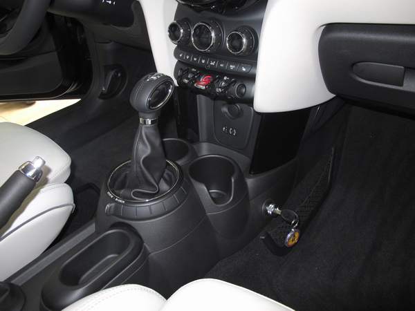 mini cooper aut szekv 2014