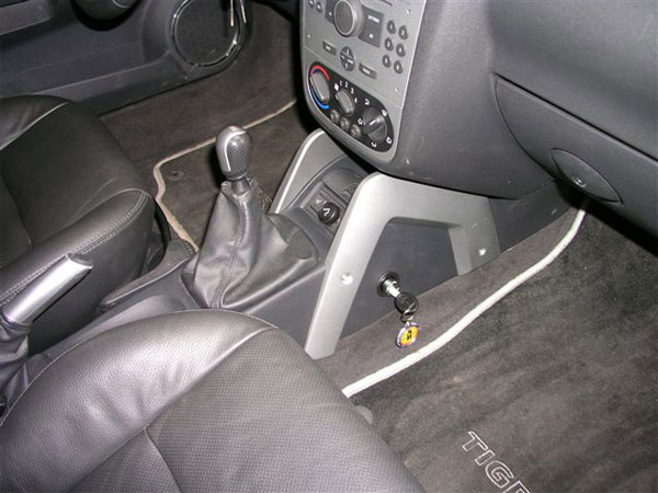 opel tigra 2