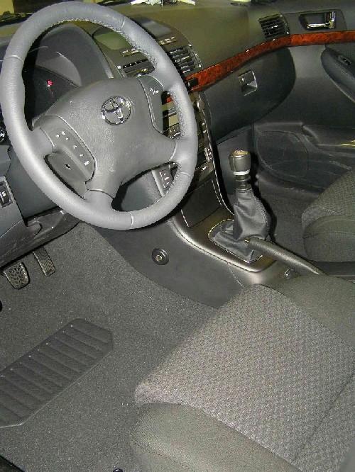 Toyota avensis manualis 2003 6sebesseg