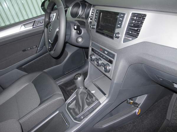 Volkswagen golf sportsvan 6seb r elol 2014