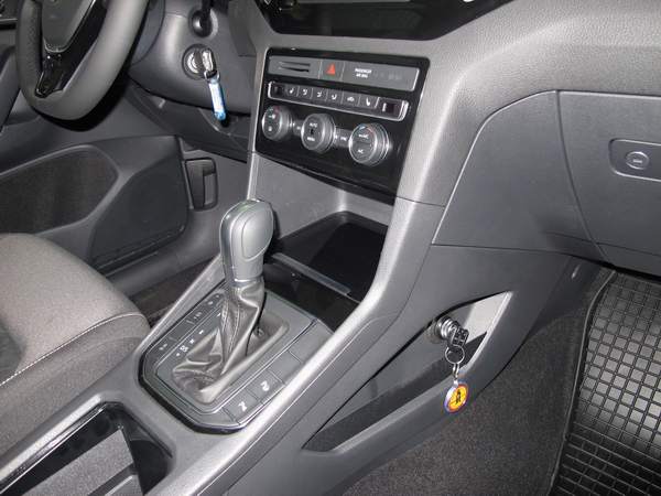 Volkswagen golf sportsvan aut dsg 2014